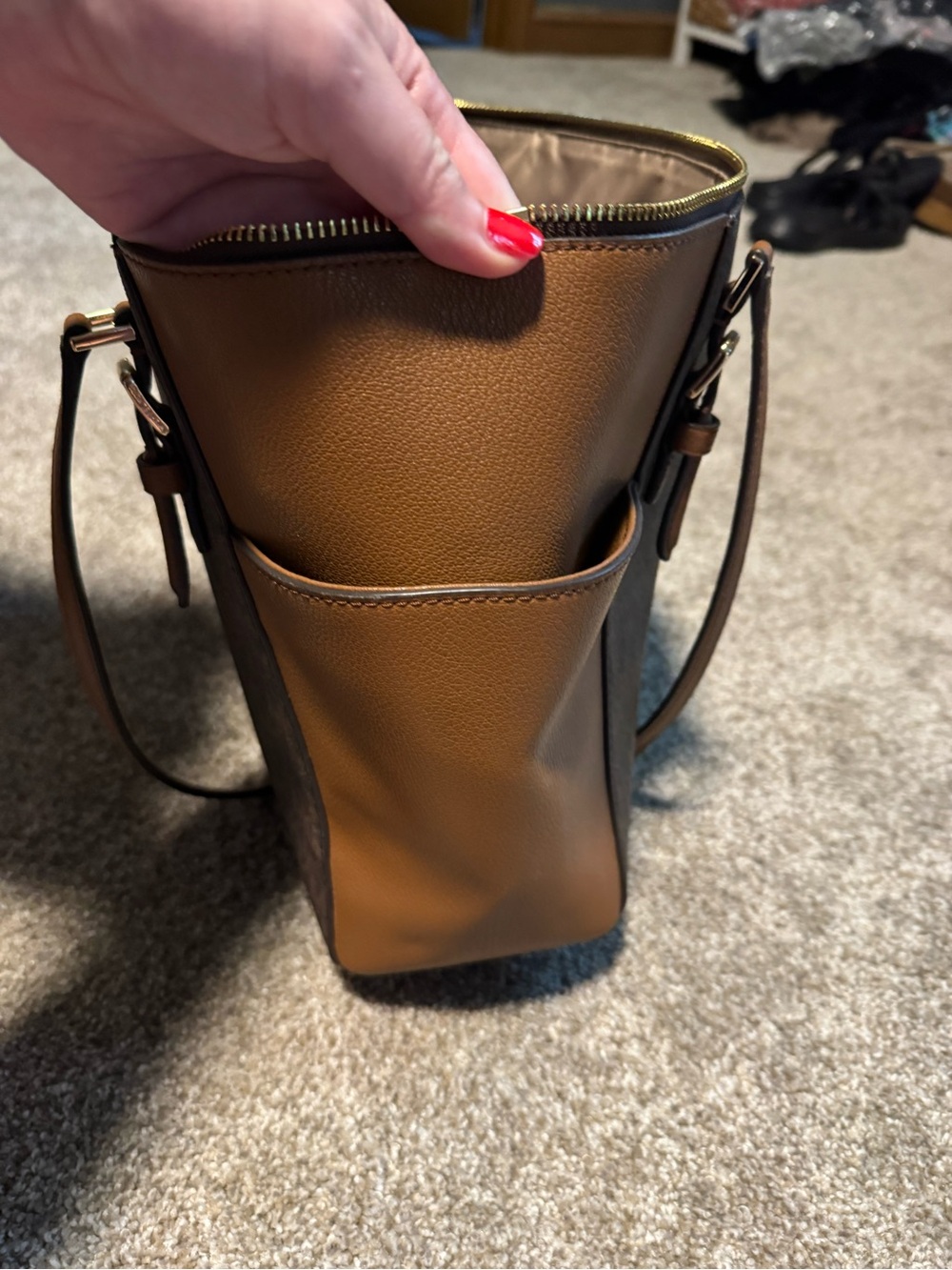 Brown Leather Two Tone Michael Kors Shoulder Bag - Picture 9 of 13